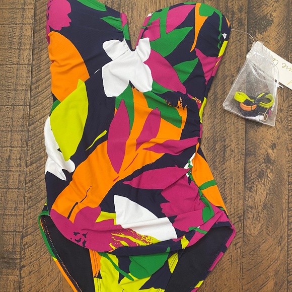 Anne Cole one piece swimsuit colorful size 6 NWT - Picture 1 of 6